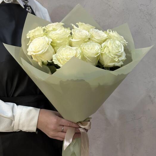 Ramo de 11 rosas blancas