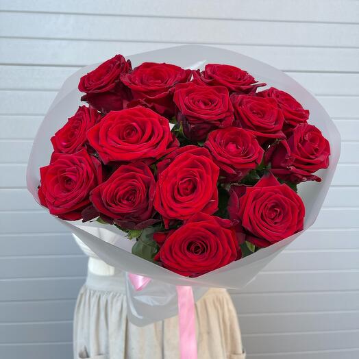 Ramo de 15 rosas rojas
