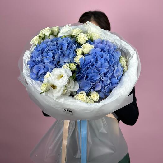 Blue hydrangea bouquet