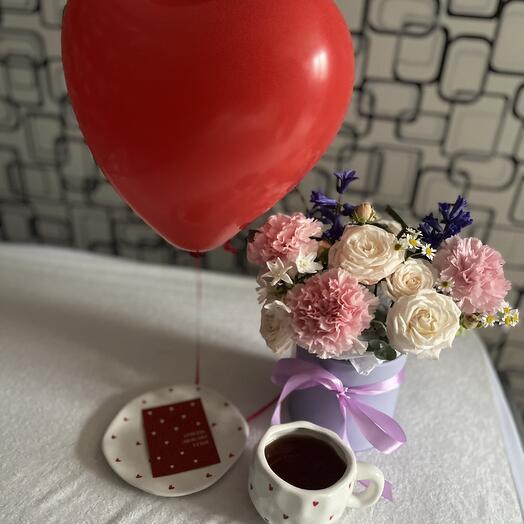 Цветочная композиция и шар Сердце ♥️