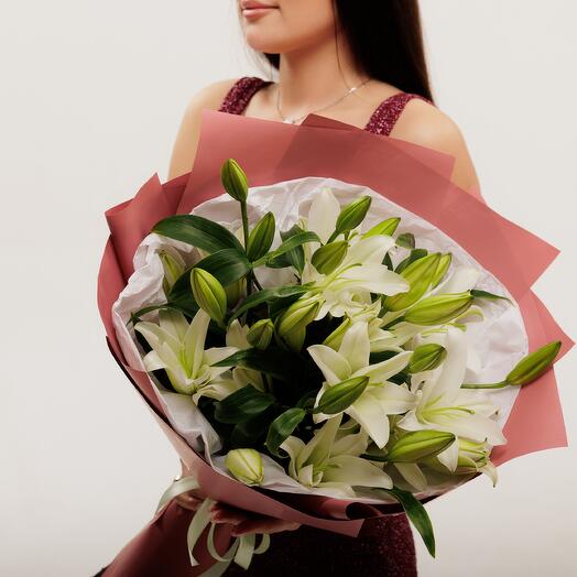 Букет из 7 Лилий
