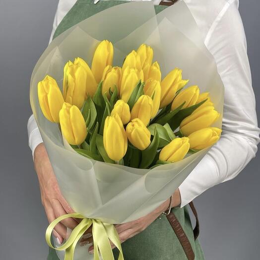 Букет желтых тюльпанов 19шт