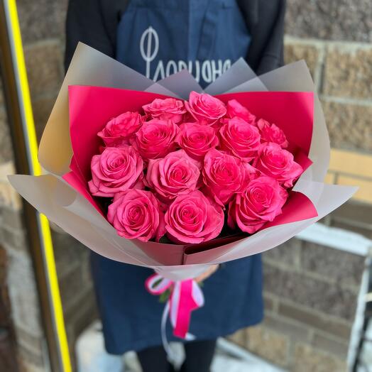 Моно букет 15 розовых роз😍