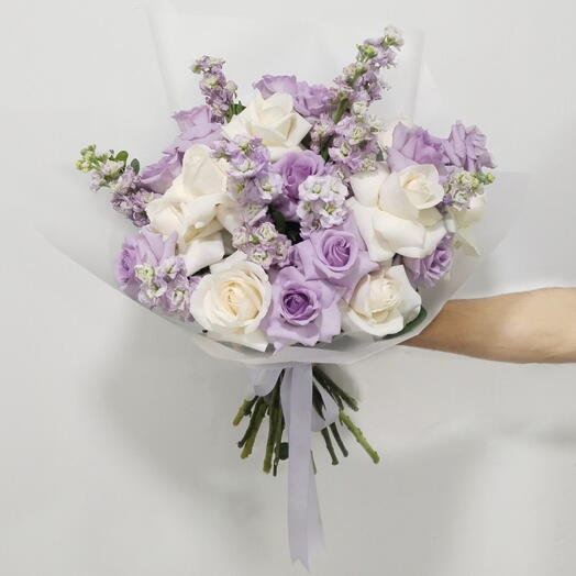 Matheula Lavender Rose Bouquet