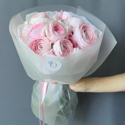 Çəhrayı ranunkuluslar