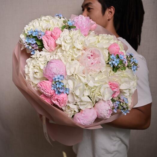 Premium Peony Sarah Bernhardt Mixed Flower Bouquet  6807