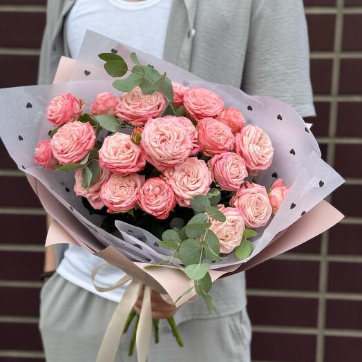 Букет из 7 кустовых пионовидных роз Бомбастик 💗