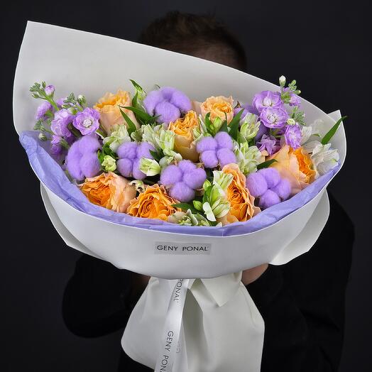 Авторский букет "Лавндовый щербет 💜" с пионовидными розами