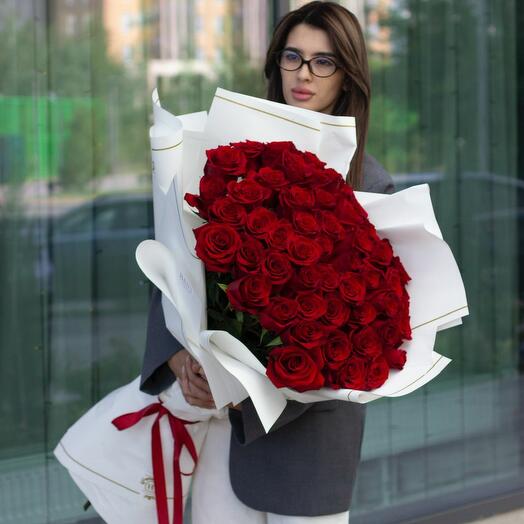 51 красная метровая роза