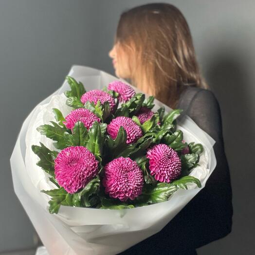 Моно букет из 9 хризантем ROHO💜