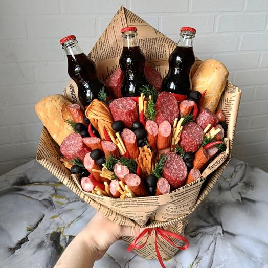 Колбасно сырный букет с колой 😍Мужской букет Колбасный букет