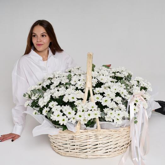 🌸 Большая корзина цветов из хризантем