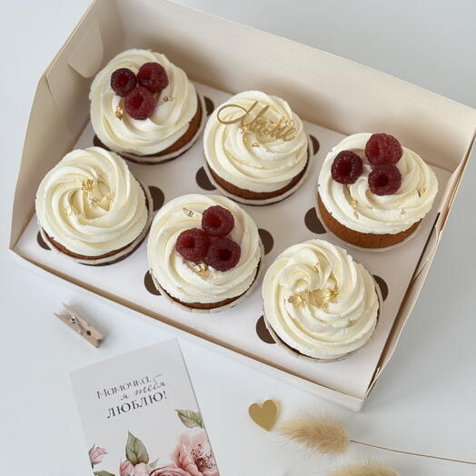 Капкейки маме 6 шт
