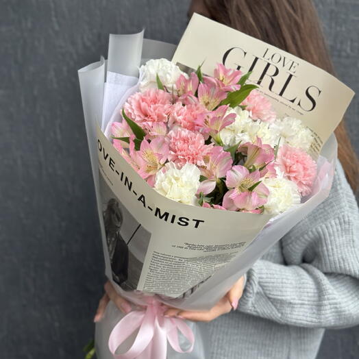 Букет стойких цветов / диантусы с альстромерией 🥰