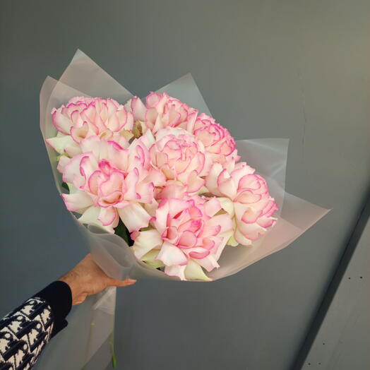 Букет из 7 французских роз