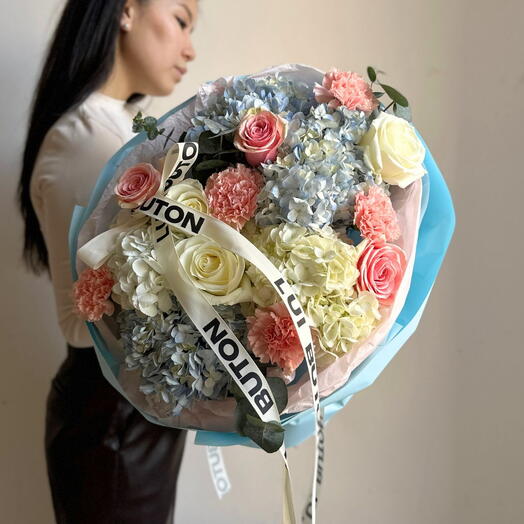 Букет "Гармония", размер М