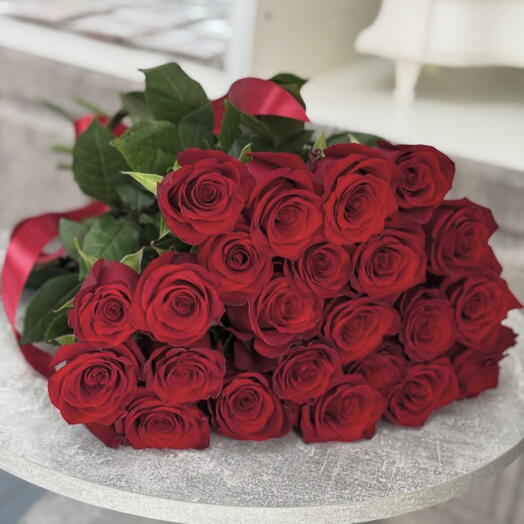 Красные розы 🌹