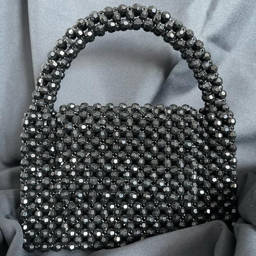 Сумочка из бусин черная
