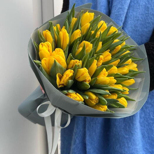 Тюлпаны желтые 💚💚💛