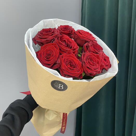 Букет из красных роз