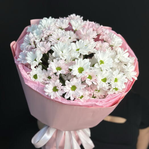 Монобукет из нежных хризантем ромашек