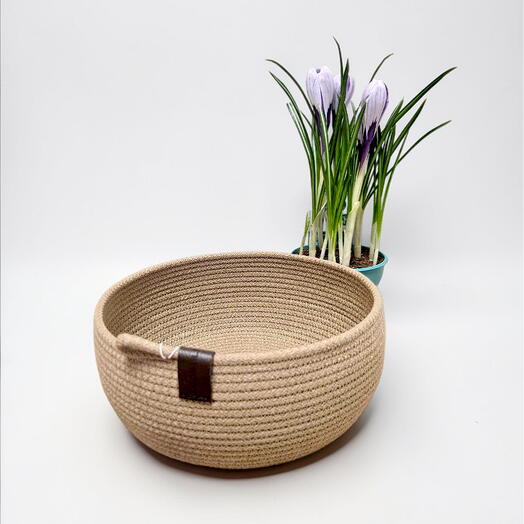 Корзинка интерьерная из хлопкового шнура ручной работы