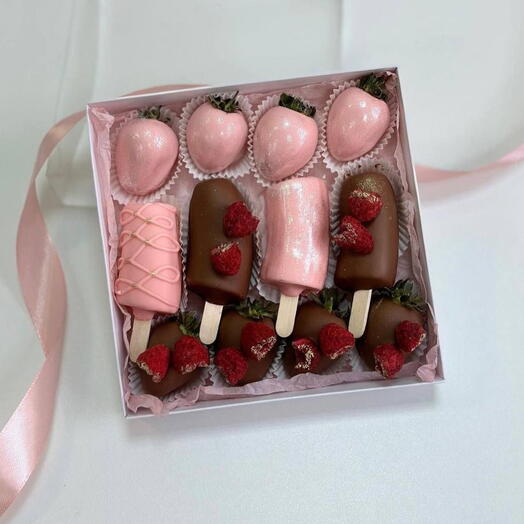 Клубника и бананы в шоколаде 1