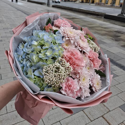 В большом городе