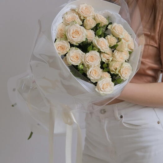 Букет кустовых роз 💗