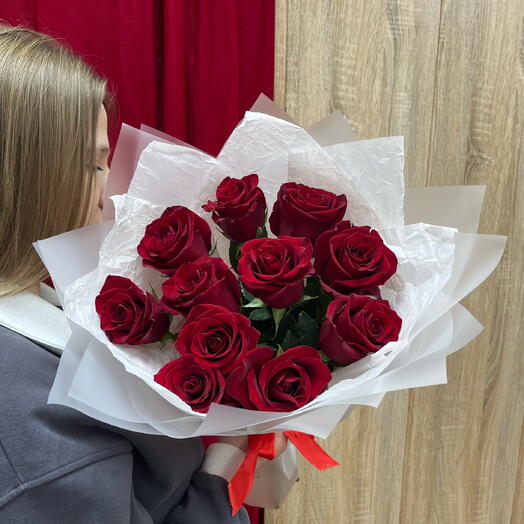 Букет из 11 красных роз