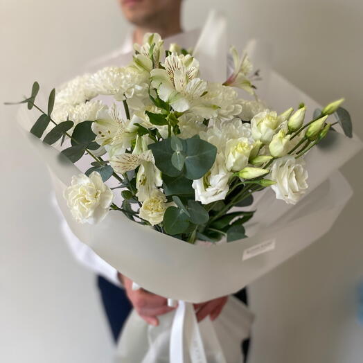 🌿🤍Авторский лёгкий букет «Bloom room»! Альстромерия, эустома, кустовой диантус