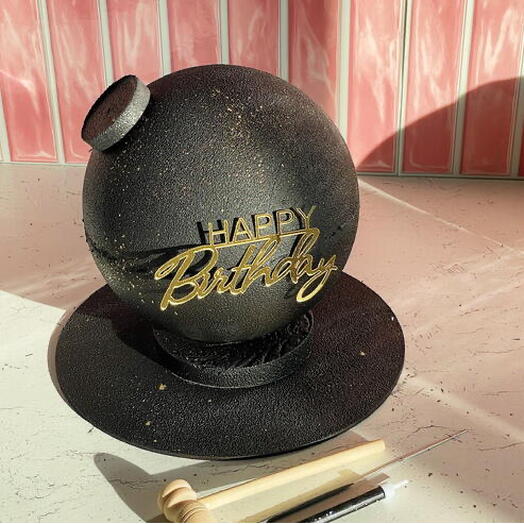 Cake Bomb Black
