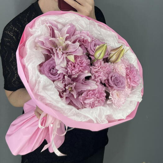 Букет ароматный 🥰 розовая лилия Изабелла 🩷 диантусы 🌸 Роза Маритим 🩷🩷🩷