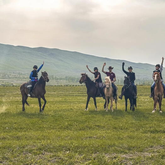 Конный тур (2 часа) в Palomino Ranch