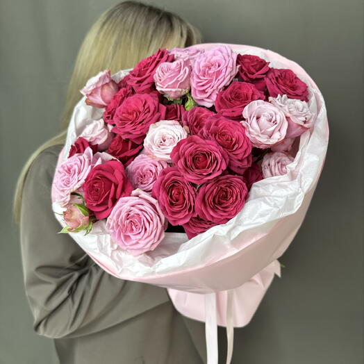 Розовые и малиновые кустовые розы, 9шт