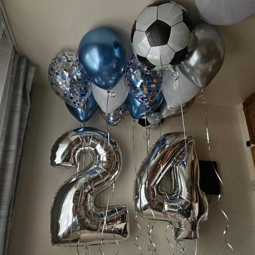 Футбольные Шары на 24года парня,мужчины -13шаров