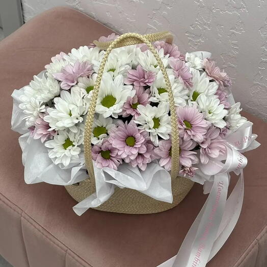 Композиция из хризантем