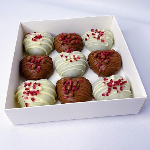 Chocolate-covered potato heart cake