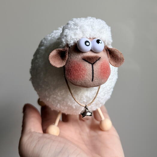 Игрушка интерьерная Овечка