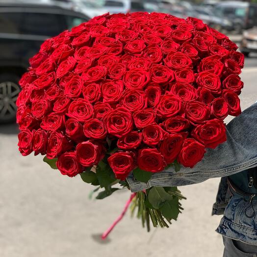 Ramo de 101 rosas Rojas🌹(70cm)