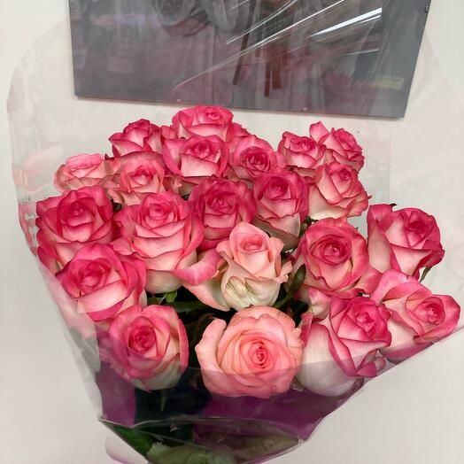 21 pink Roses