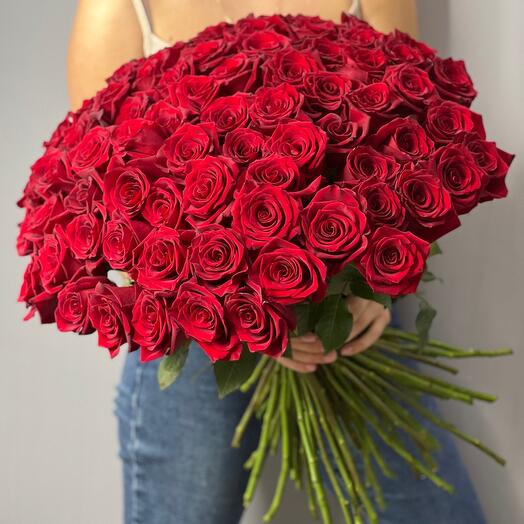 ✅Classic bouquet of 75 Dutch roses