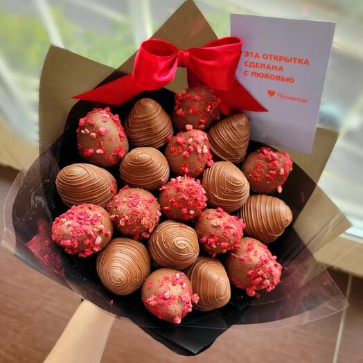 Букет из клубники в шоколаде