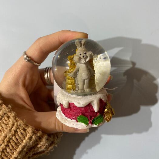 Сувенир фигурка снежный шар