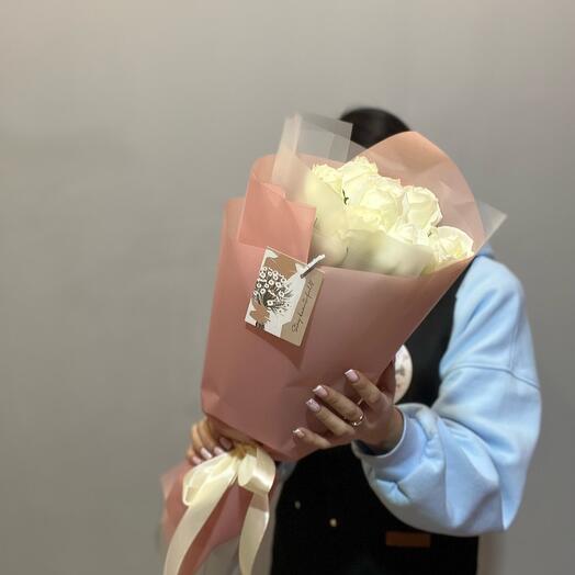 Букет белых роз