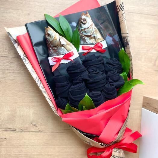 Букет из носков и рыбки