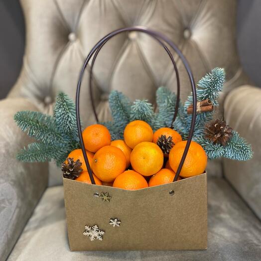 Tangerines with a stylish craft handbag