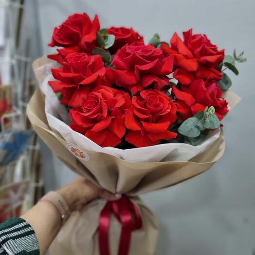 Букет из 9 Французских Роз от Цветочного магазина Оранж Алматы