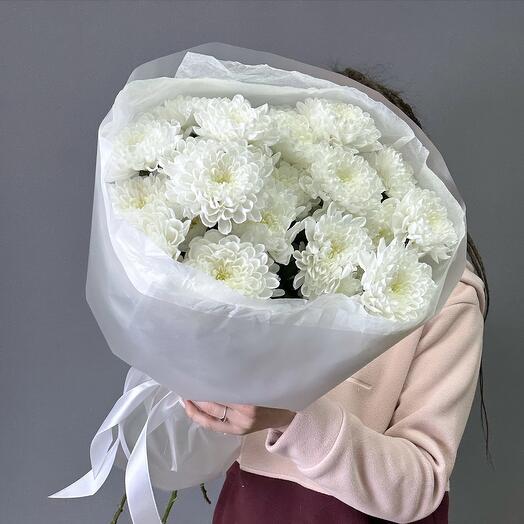 Bouquet of bush chrysanthemums