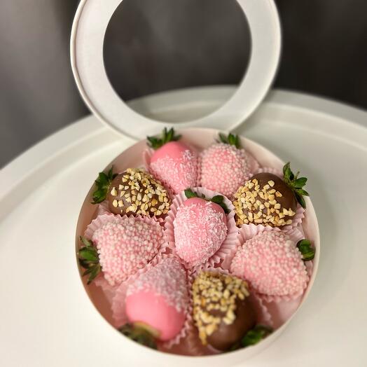 Клубничная феерия 🍓